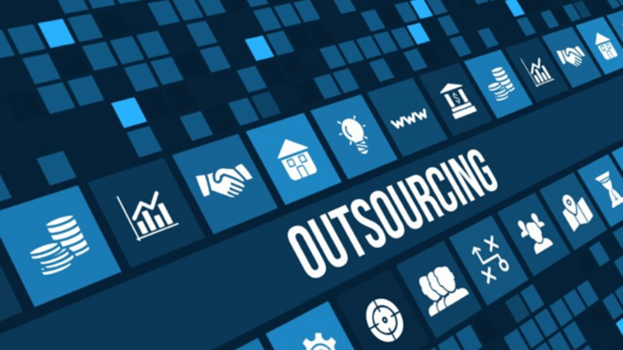 What is outsourcing?: Advantages and Disadvantages